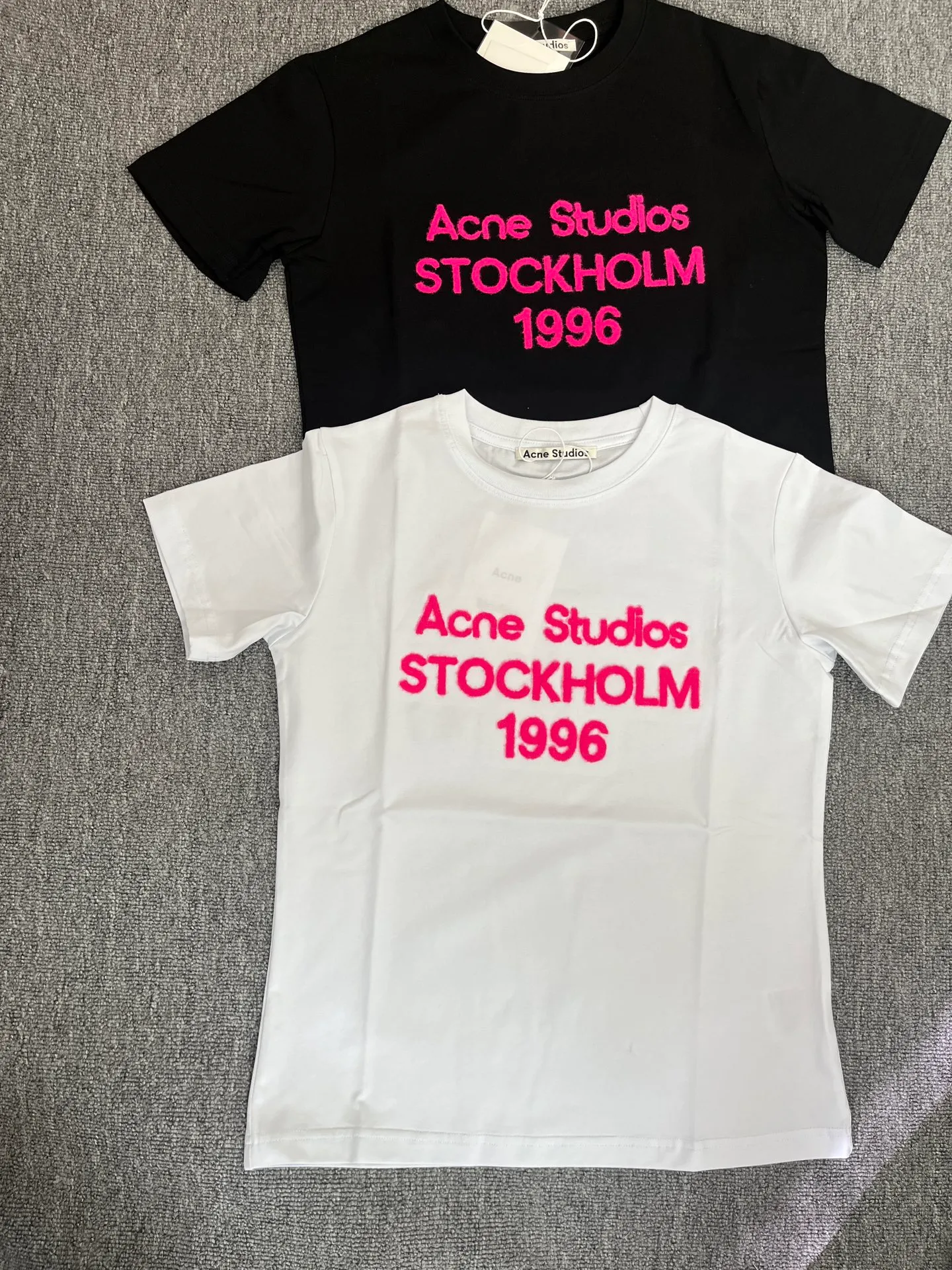 ACNE STUDIOS Classic ， 。 ， 。 ， 。 Size：S-L ：Black/White